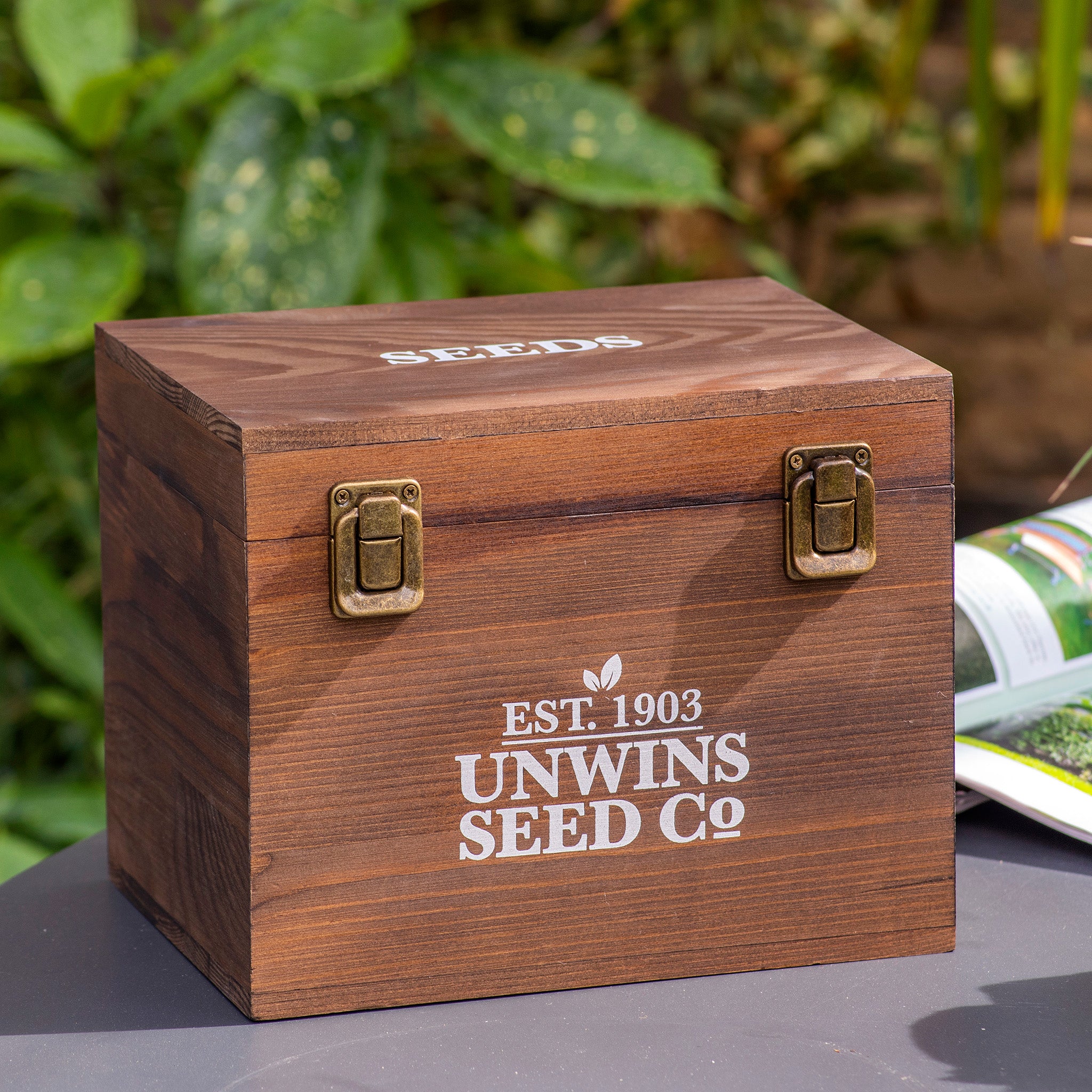 Unwins Gardeners' Seed Box - Gifts & Kits – Unwins UK